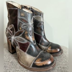 Free Bird Flower Patchwork Ankle Boots Sz 8